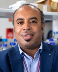 Dr. Younes Smani